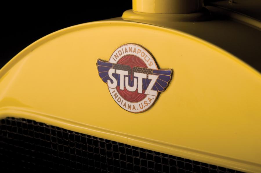 Логотип Stutz Bearcat 1914 года  (фото 2 из 33)